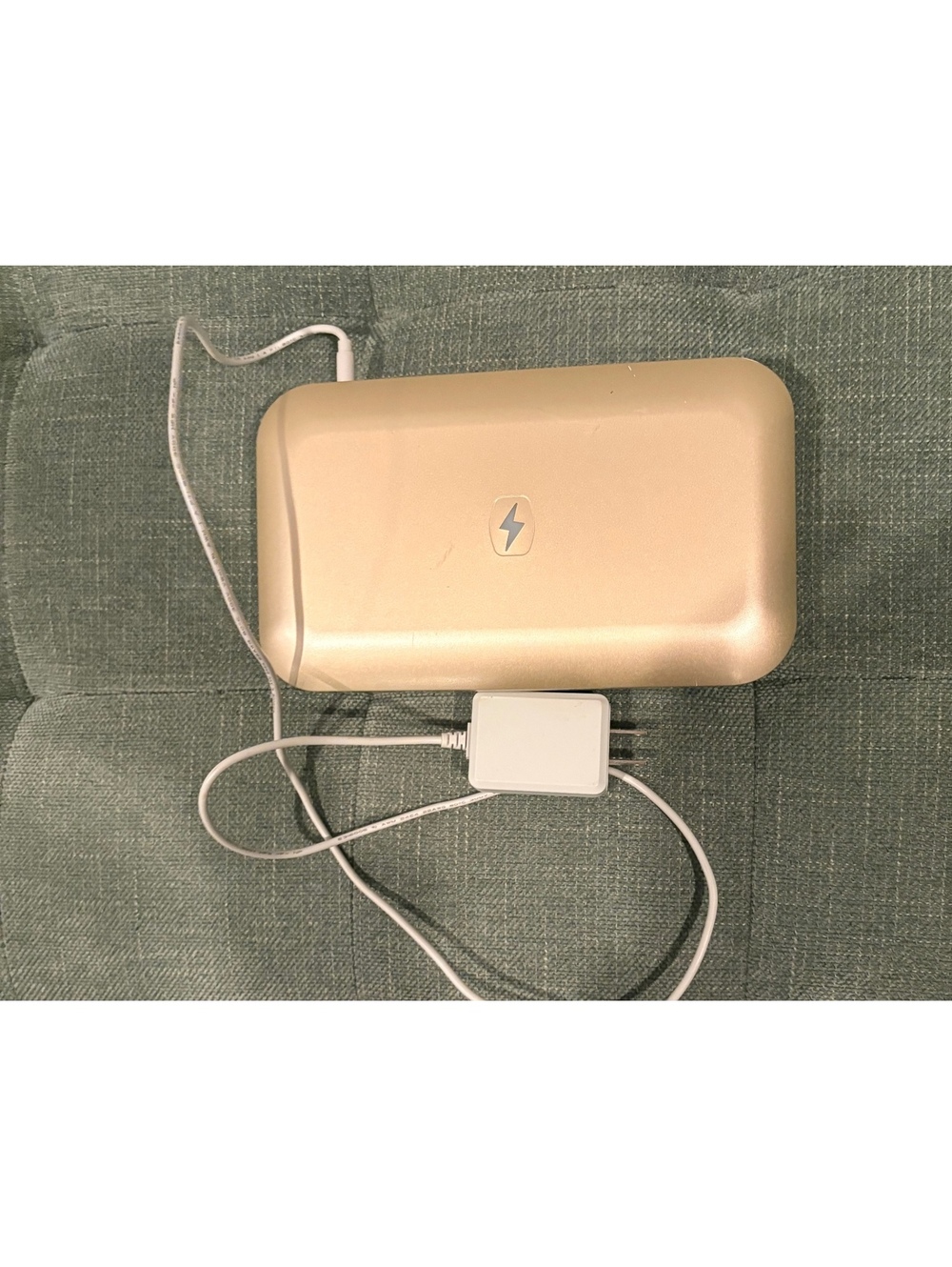 Phonesoap Model No. 800-4 UV Phone Sanitizer and Charger